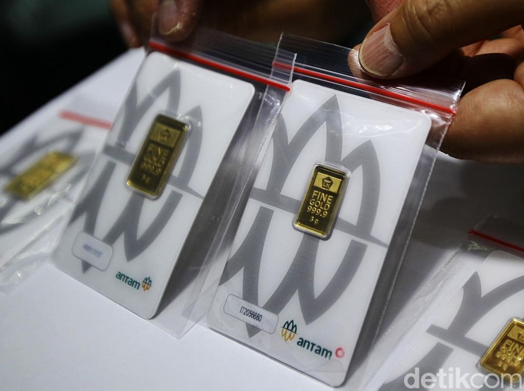Harga Emas Anjlok! Hari Ini Turun Rp 17.000